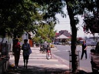 Walkable streets Even jaywalkers!